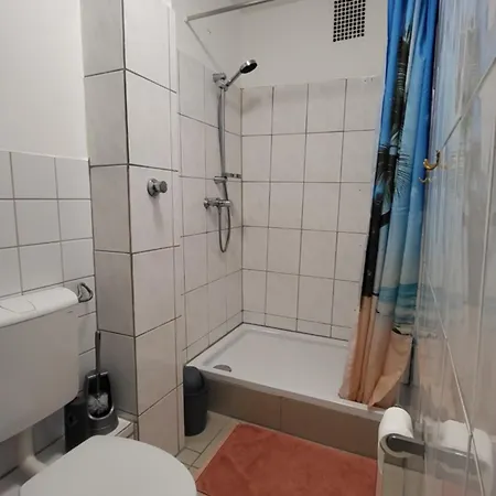 Private Guestroom Messe * Hannover